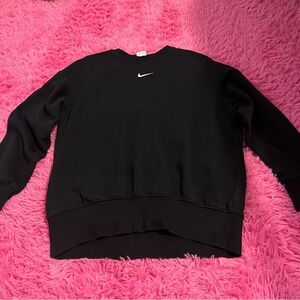 Oversized Black Nike Crewneck